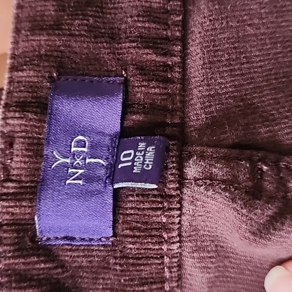 NYDJ Jegging Corduroy Straight Leg Sz 10 - Picture 7 of 11